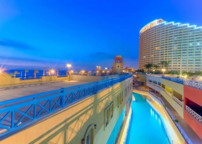 Porto Sokhna Pyramids Families Only Apartment *