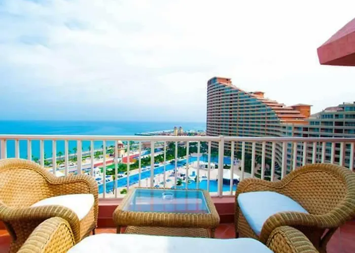 Porto Sokhna Pyramids Families Only Apartment